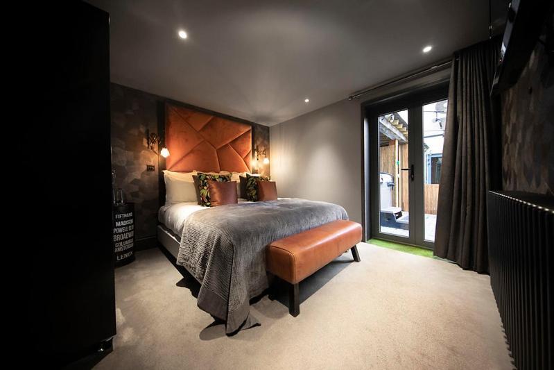 The Bells - Luxury Serviced Apartments Leeds  Zewnętrze zdjęcie