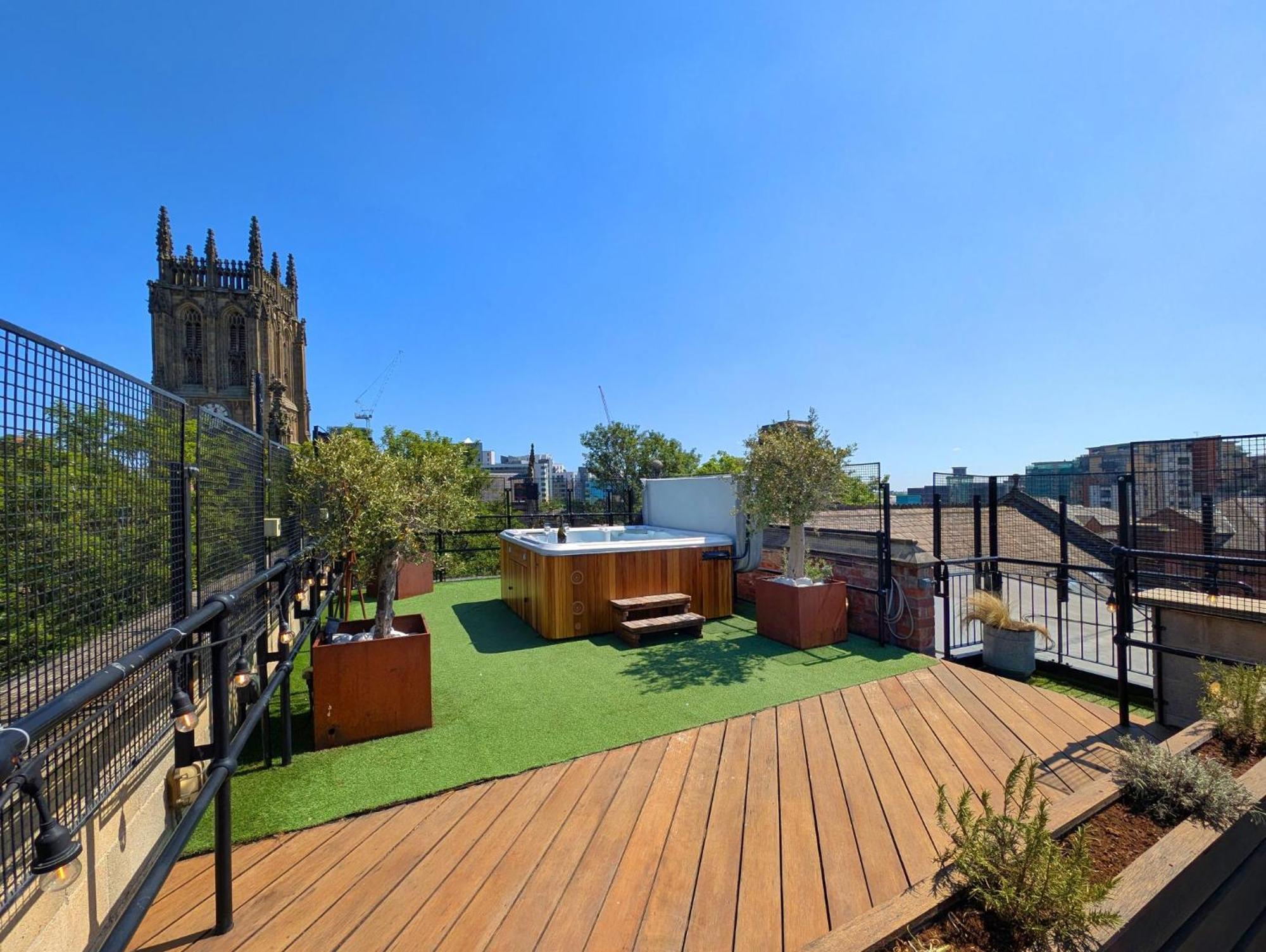 The Bells - Luxury Serviced Apartments Leeds  Zewnętrze zdjęcie
