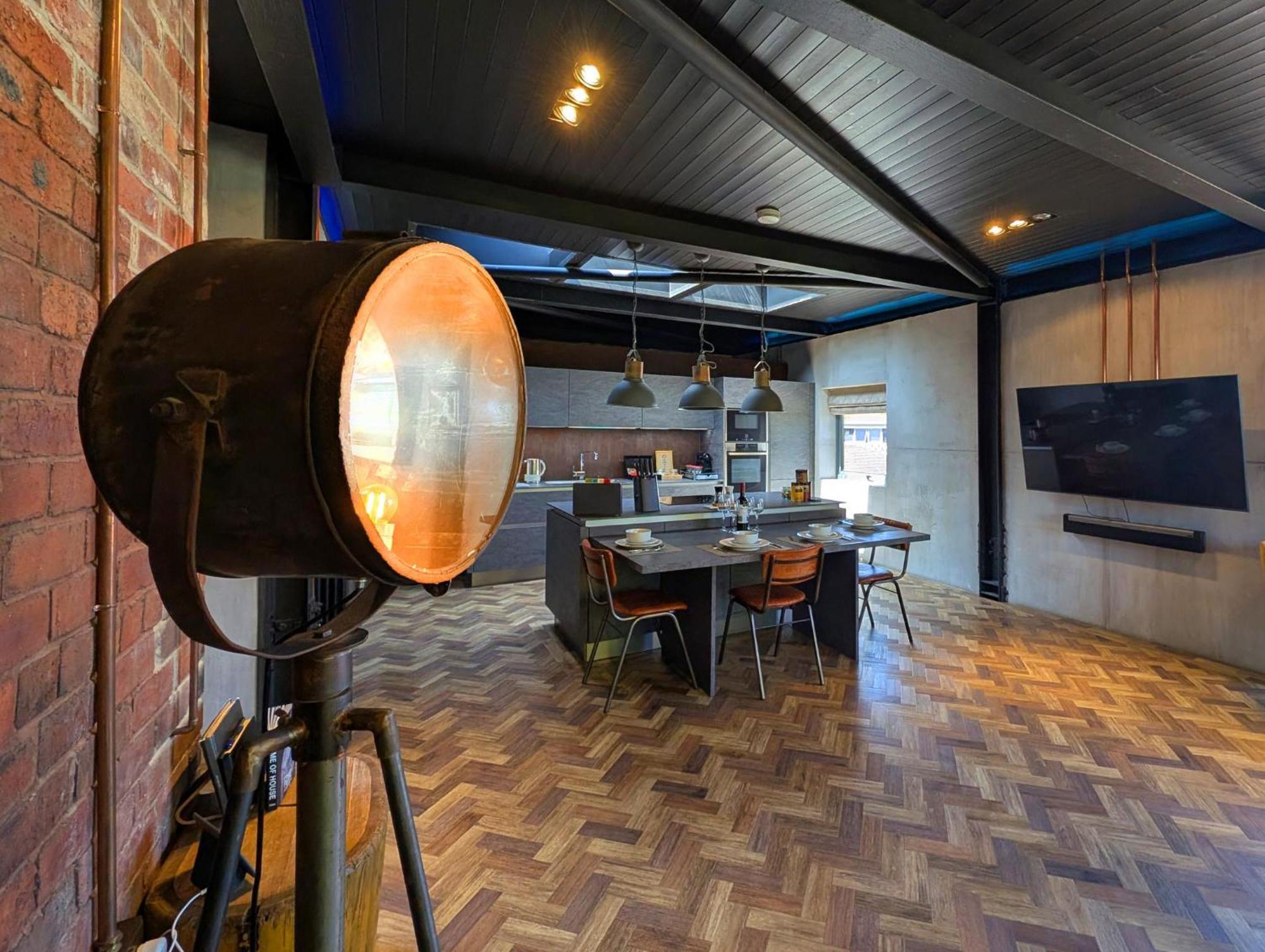The Bells - Luxury Serviced Apartments Leeds  Zewnętrze zdjęcie